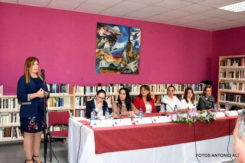 Momento del acto (Foto Antonio Alí)